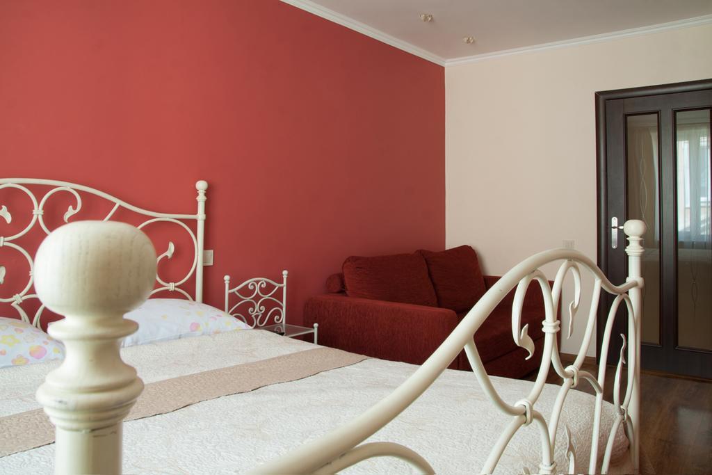 Apartment Roksolana 2 Lviv Exterior photo
